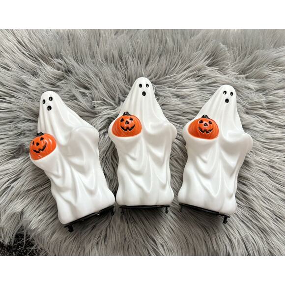 VTG Empire Halloween Ghost W/Jackolantern Blow Mold Pathway Lights Toppers Set/3 - Picture 1 of 7
